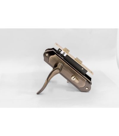 Moment Lock 5868 bn_CP is a Locks product